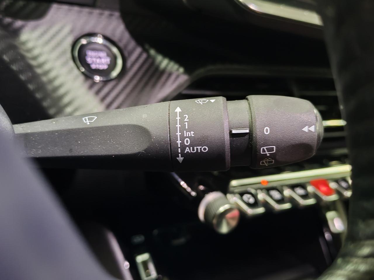 Peugeot 2008 PureTech 130 S&S Allure Pack 2022