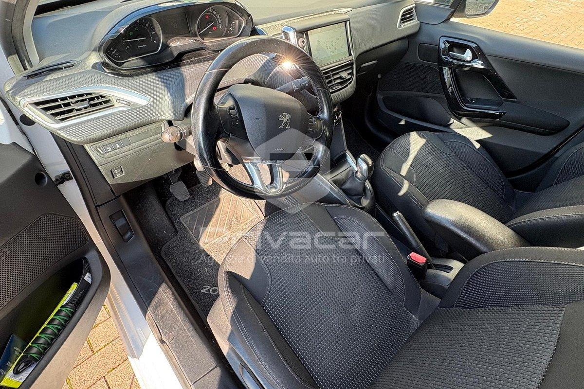 PEUGEOT 208 1° serie PureTech 82 5 porte Allure