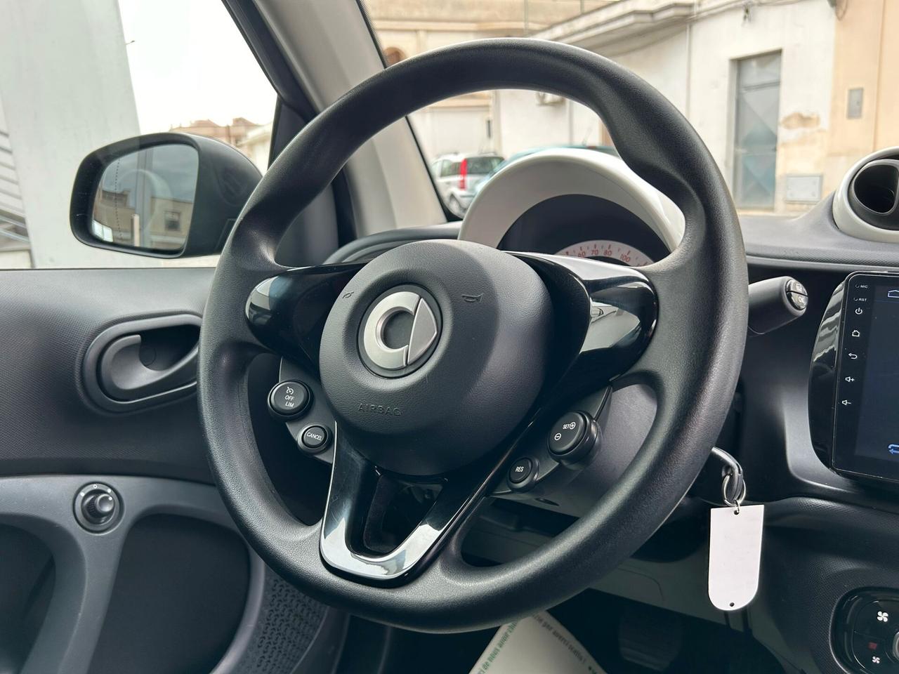 Smart ForTwo 1.0 52Kw CABRIO Km69.000-2018
