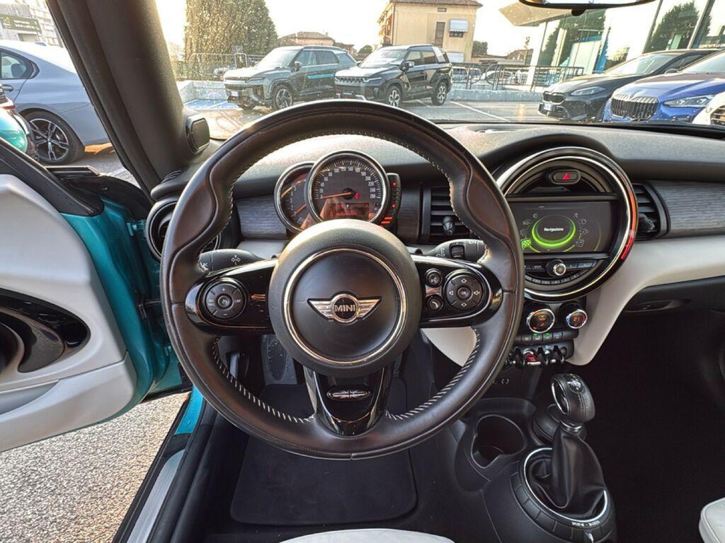 Mini Cooper D Cabrio 1.5 Cooper D Auto