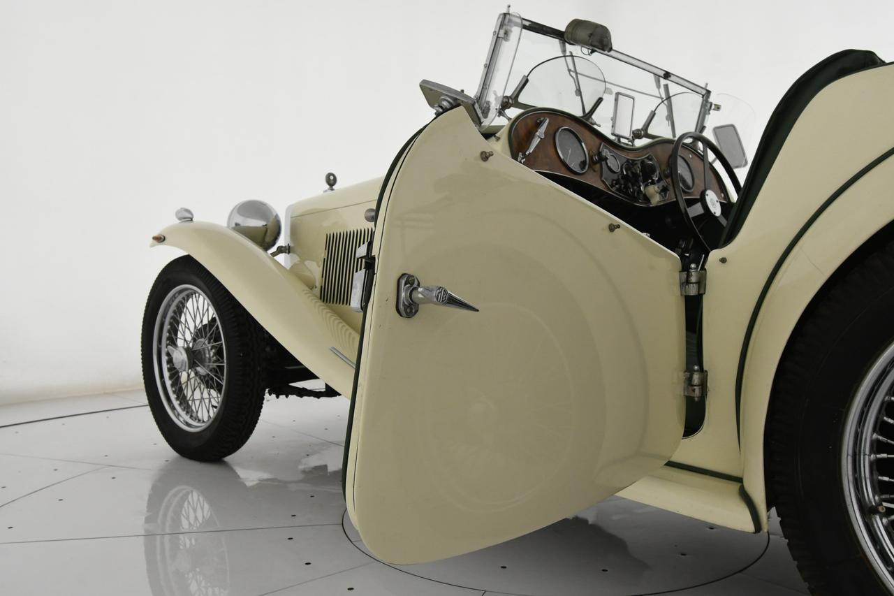 MG MG TC Spider ASI+PELLE VERDE+COND.OTTIME