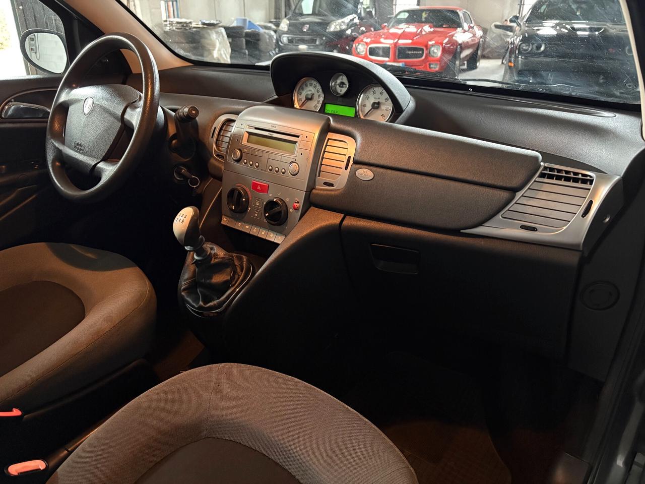 Lancia Ypsilon 1.2 Clima Neopatentati