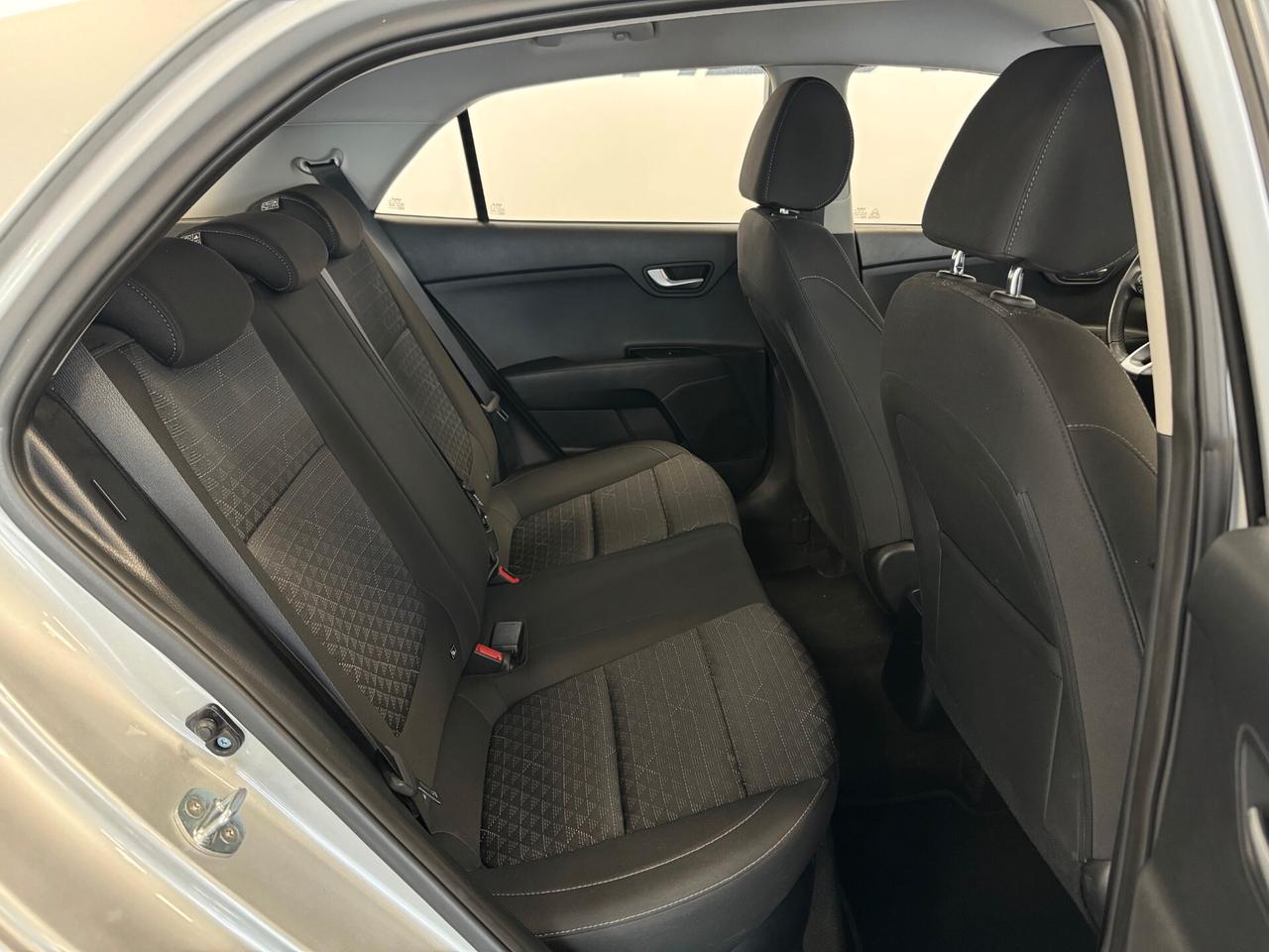 Kia Rio 1.2 DPi 82 CV EcoGPL Style 65.000 KM PERFETTA