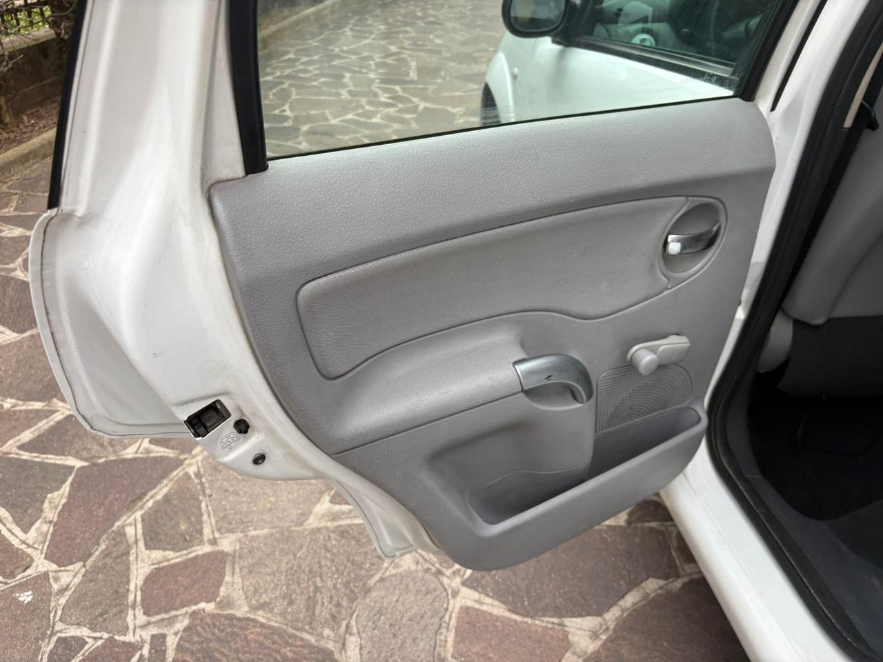 Citroen C3 1.4 HDi Entreprise Vetrata