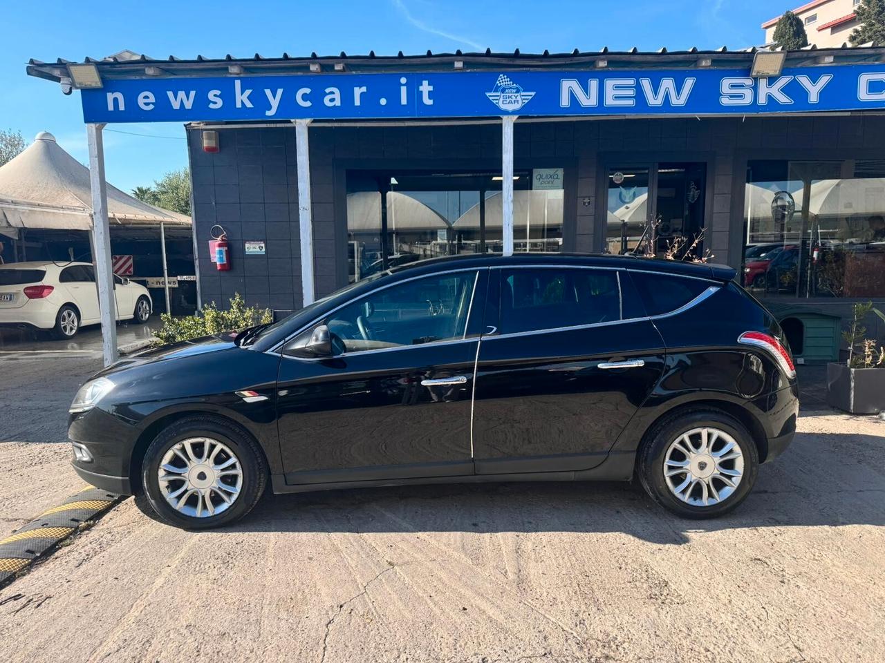 Lancia Delta 1.6 MJT DPF AUTOMATICO