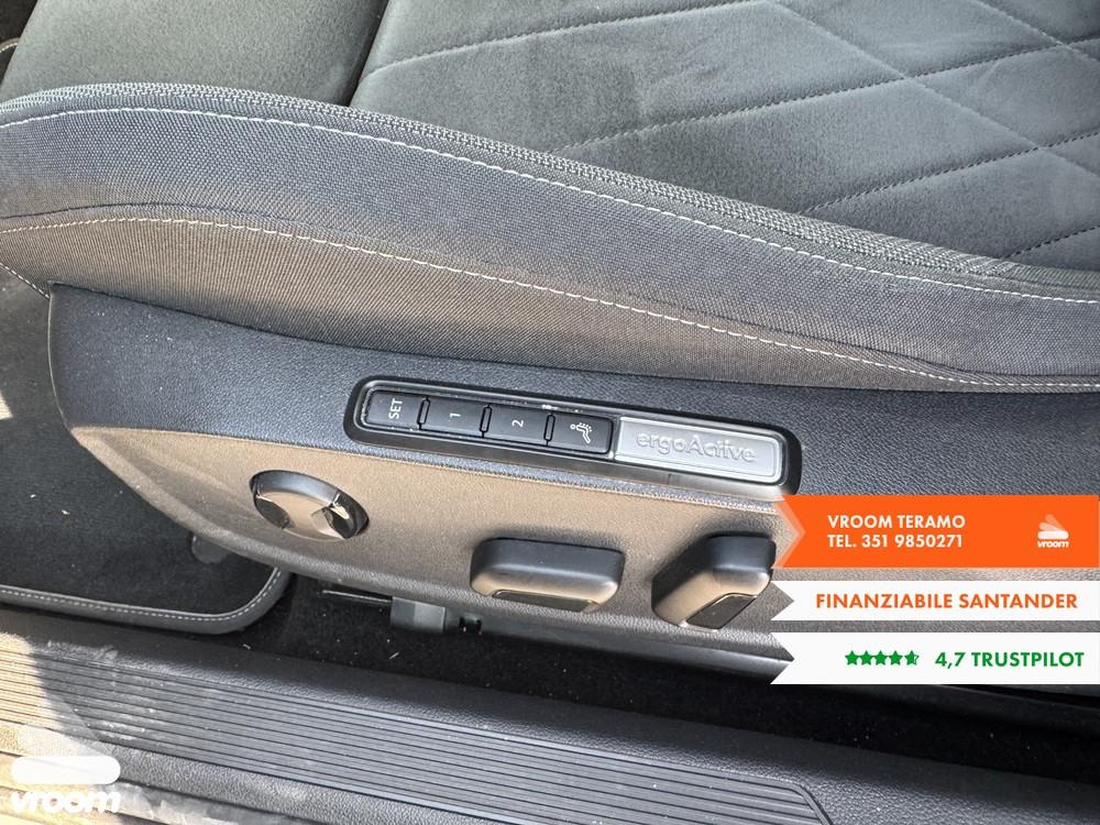 VOLKSWAGEN Golf 8 1.5 TSI EVO ACT Style