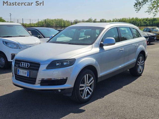 AUDI Q7 Q7 I 2006 3.0 V6 tdi quattro tiptronic DE836NF