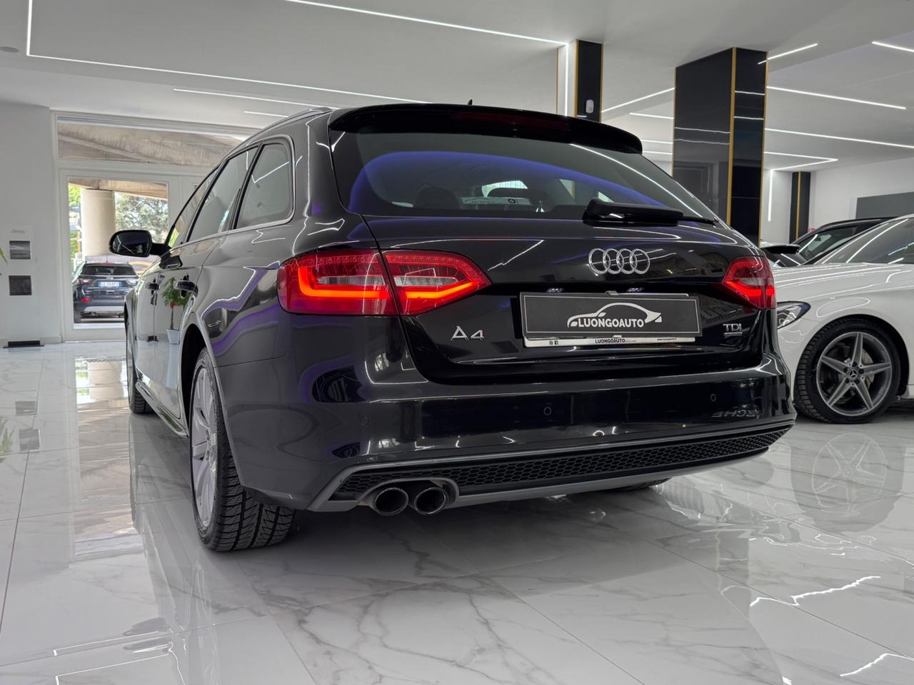 Audi A4 Avant 2.0 TDI 177 CV Quattro S-tronic S-Line