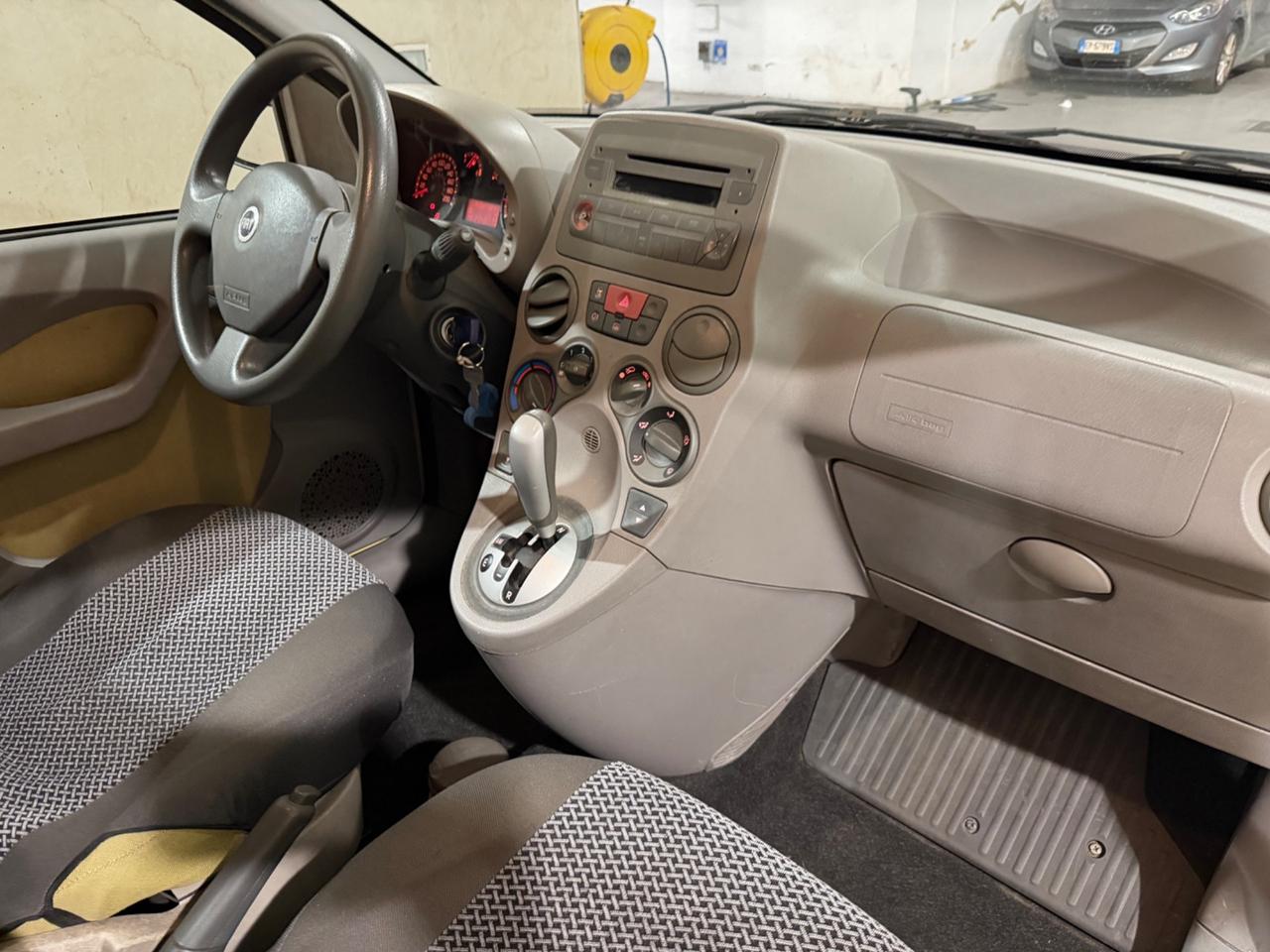 Fiat Panda 1.2 Dualogic Dynamic