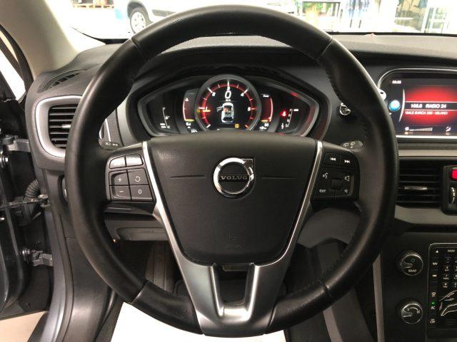 VOLVO V40 Cross Country D2 Geartronic Business Plus