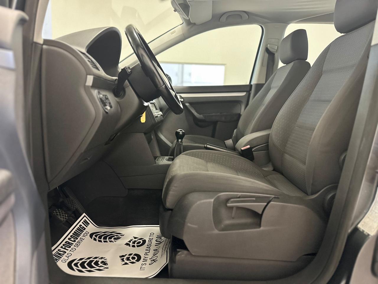 Volkswagen Touran 2.0 16V TDI Trendline 7 POSTI