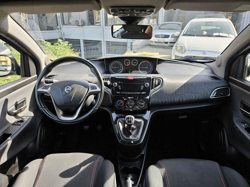 Lancia Ypsilon 1.3 MultiJet 95cv Start&Stop Elefantino