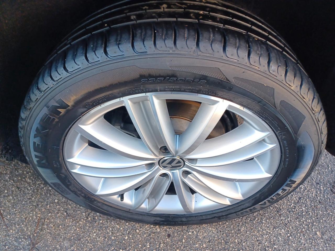 Volkswagen Tiguan 2.0 TDI 140 CV Sport & Style BlueMotion Technology