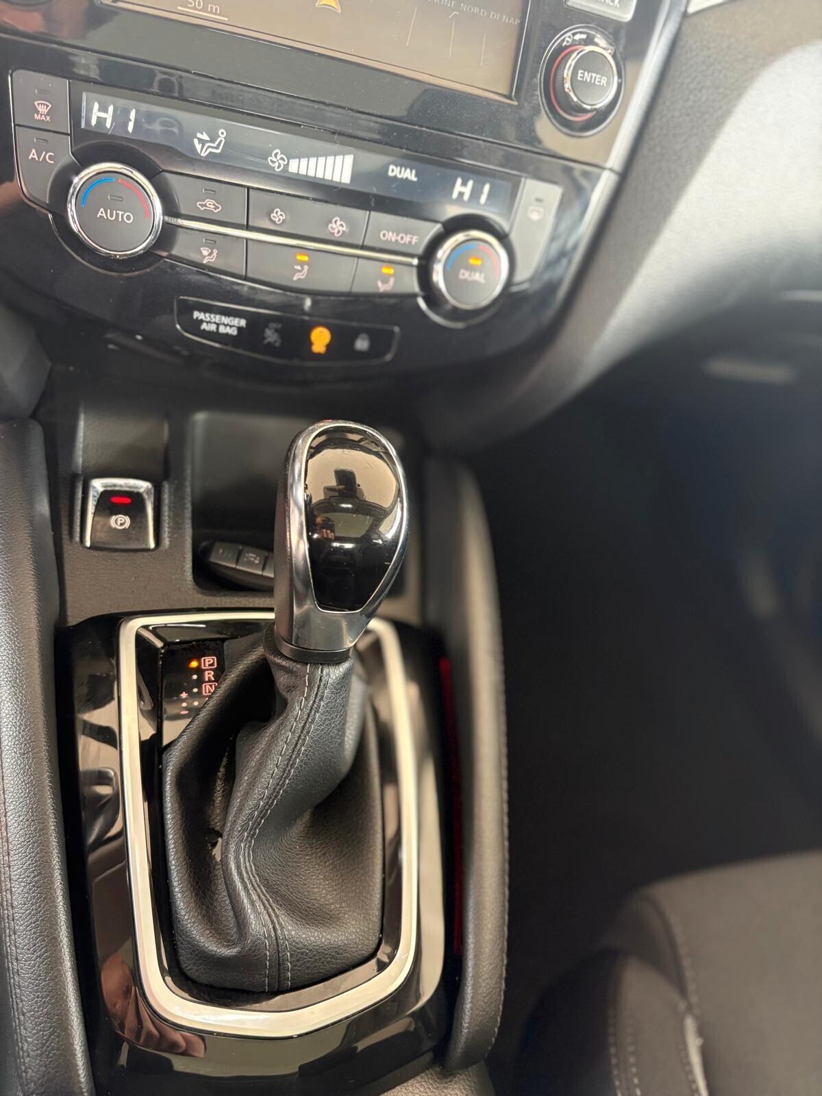 Nissan Qashqai 1.6 dCi 2WD XTronic Tekna