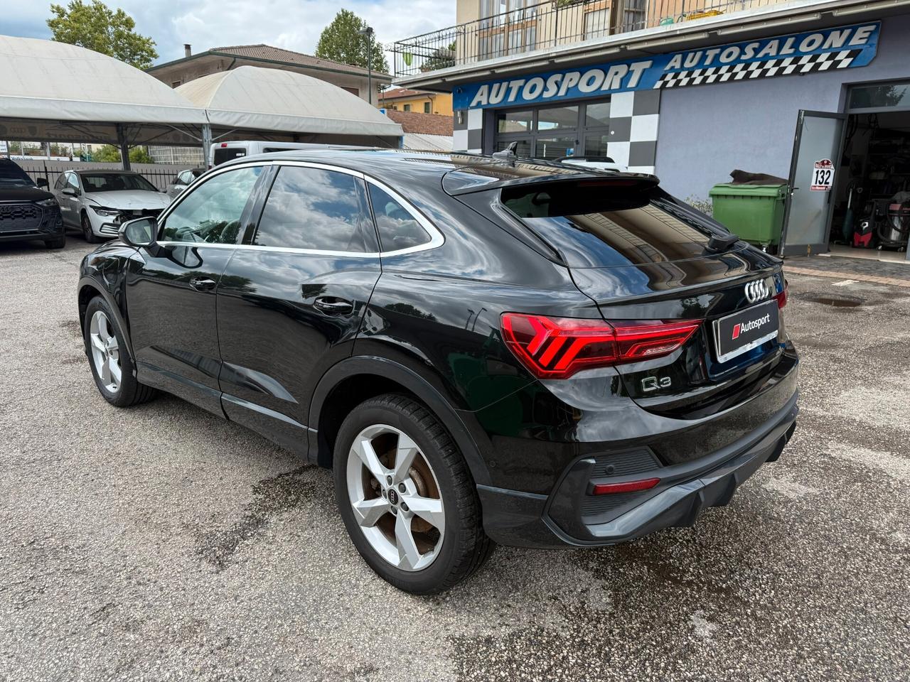 Audi Q3 35 TFSI S tronic line edition PLUG IN ! INCIDENTATA
