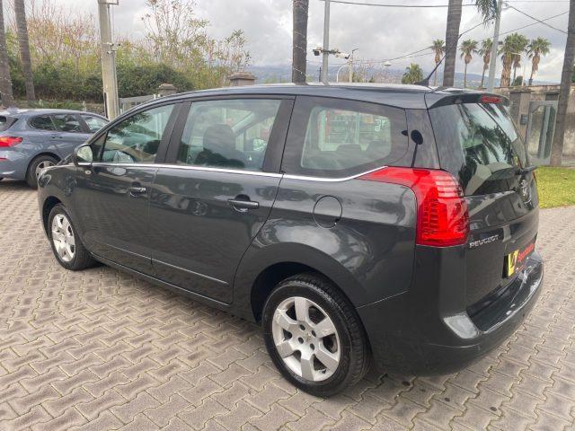 PEUGEOT 5008 1.6 HDi 115CV Business 7 posti