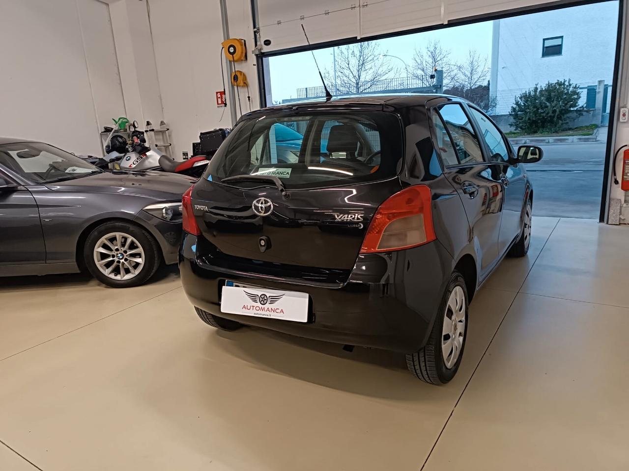 Toyota Yaris 1.3 5 porte Luna