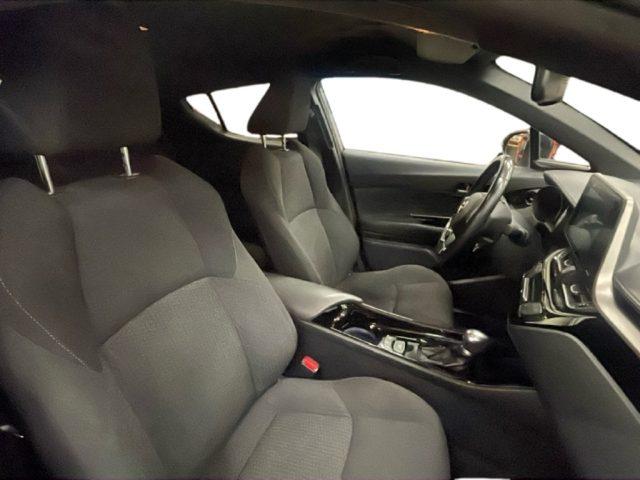 TOYOTA C-HR 1.8 Hybrid E-CVT Trend