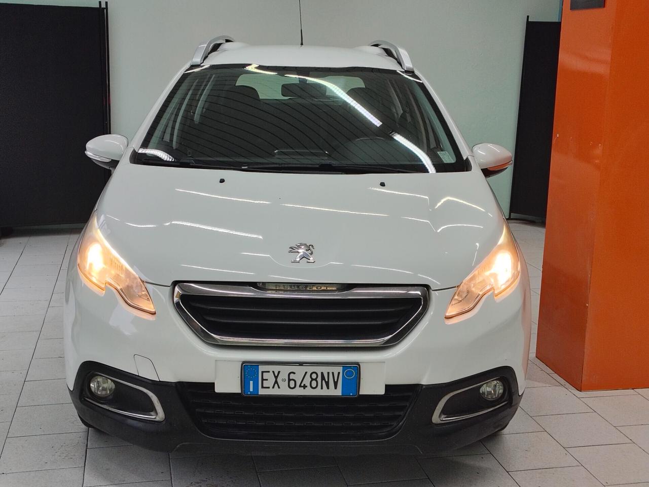 Peugeot 2008 BlueHDi 100 S&S Allure