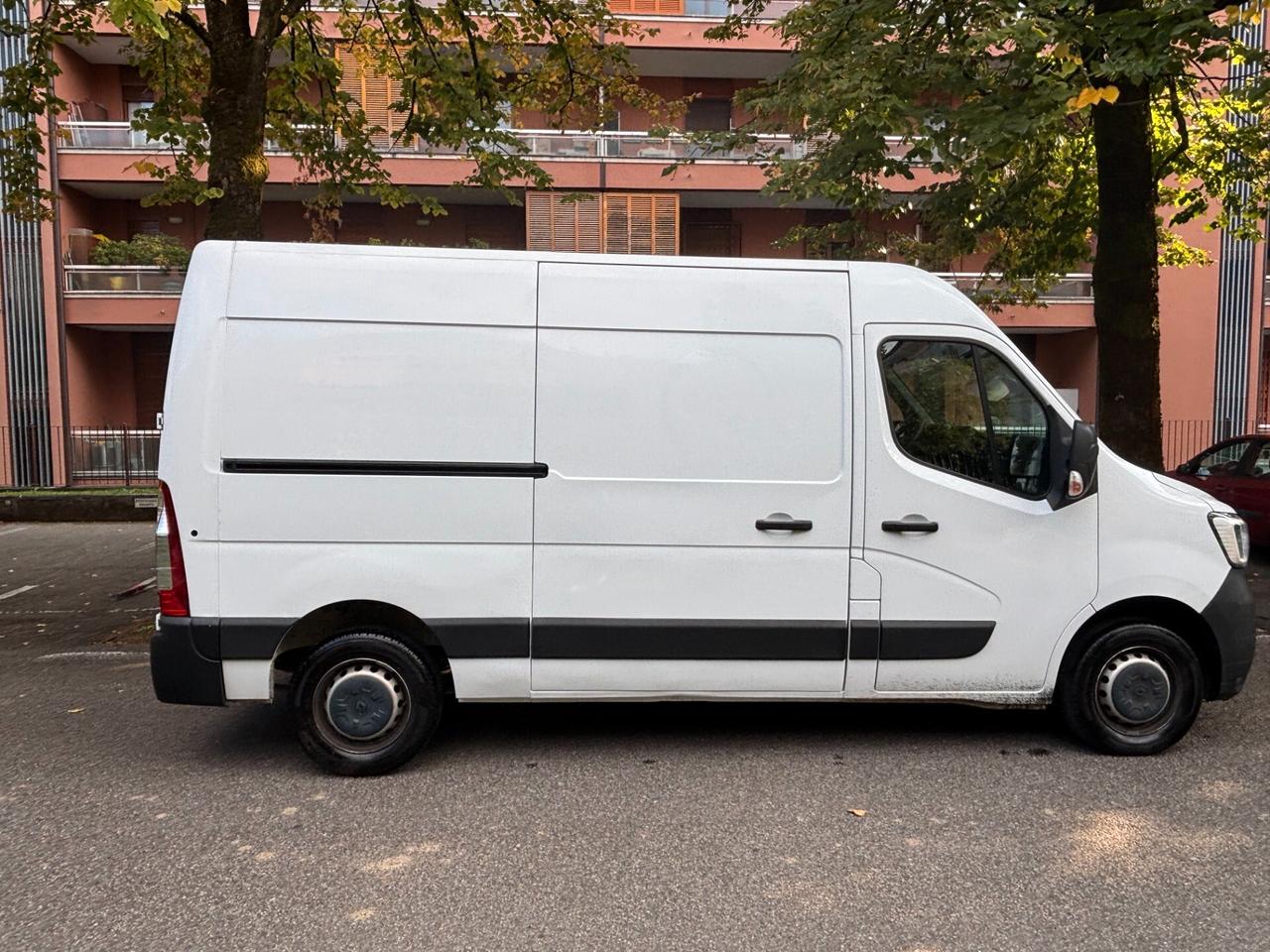 Renault Master T35 2.3 dCi 135 L2 H2 PM-TM Furgone Advance