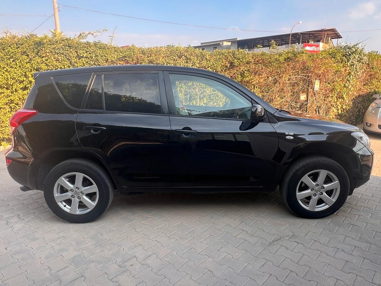 Toyota RAV4 2.2 D-4D 136 CV Sol