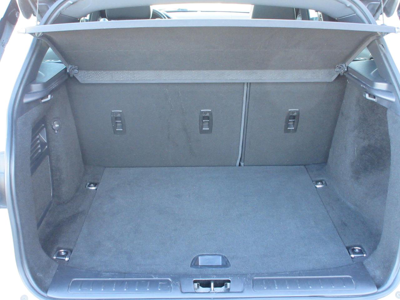 Land Rover Range Rover Evoque 5 Porte Range Rover Evoque 5p 2.2 td4 Pure Tech Pack 150cv