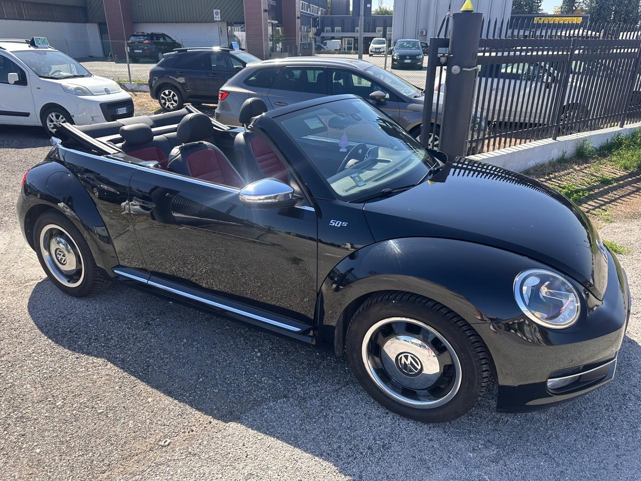 Volkswagen Maggiolino Cabrio 1.6 TDI Design 50esimo anniversario