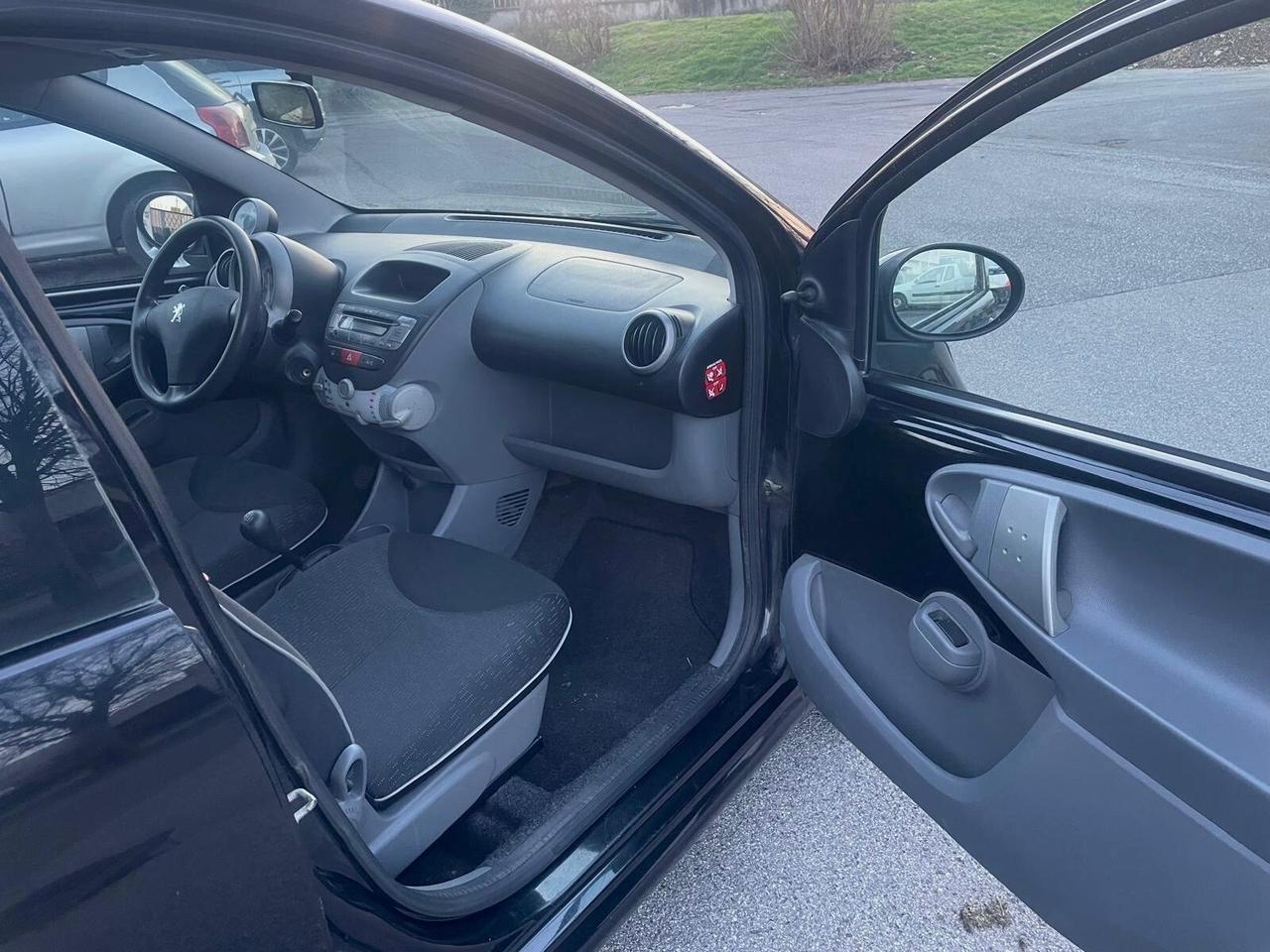 Peugeot 107 1.0 68CV 5p. Desir PER Neopatentati