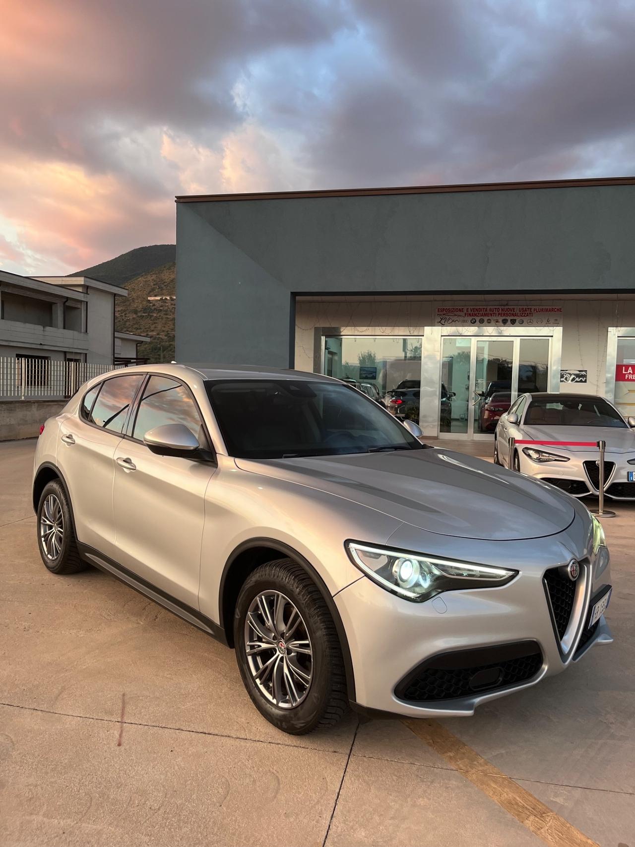 Alfa Romeo Stelvio 2.2 Turbodiesel 160 CV AT8 RWD Business