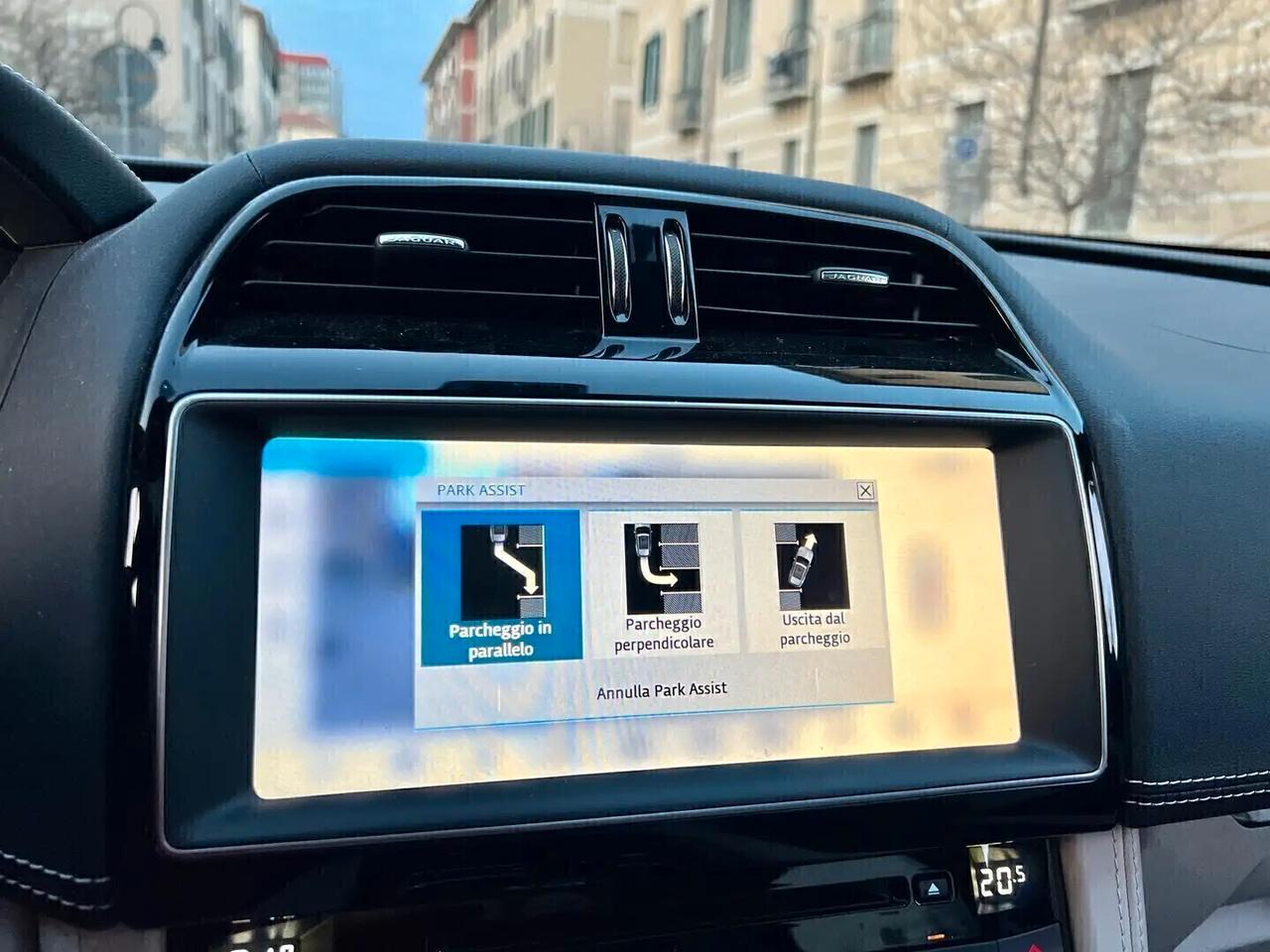 Jaguar F-Pace 5.0 V8 550 CV AWD aut. SVR