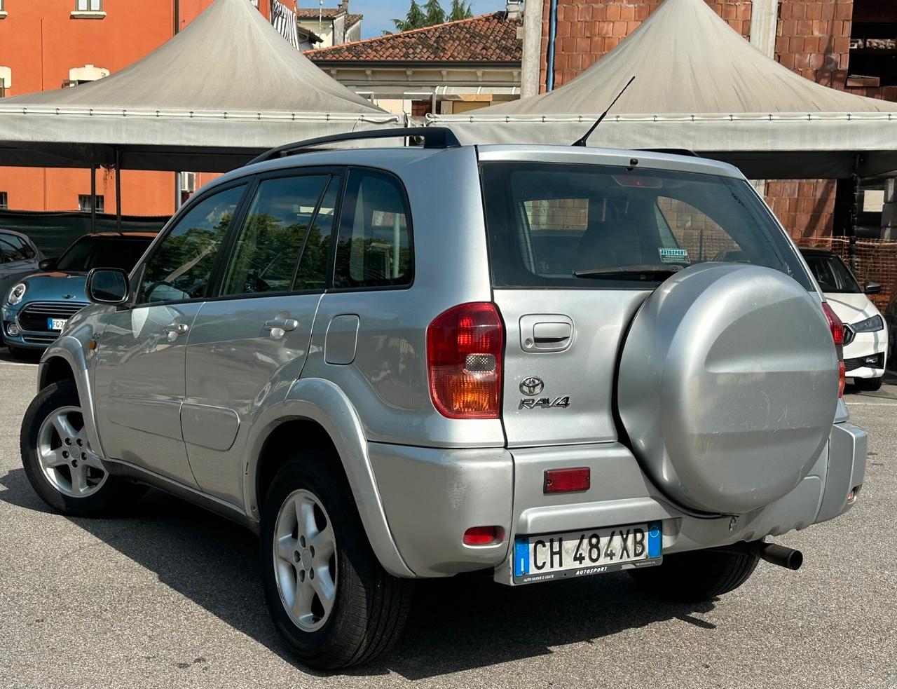 Toyota RAV 4 2.0 Tdi D-4D cat 5 porte Sol