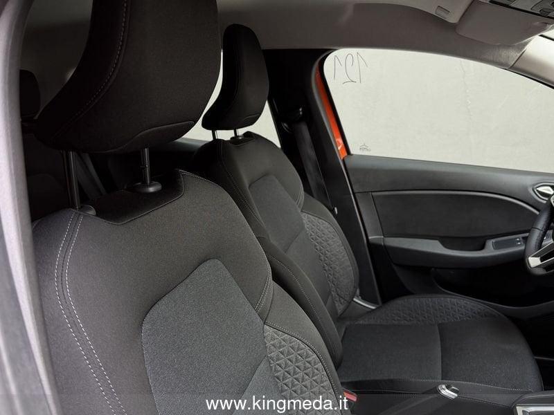 Renault Clio E-Tech Hybrid 1.6 Hybrid E-TECH 145 Equilibre