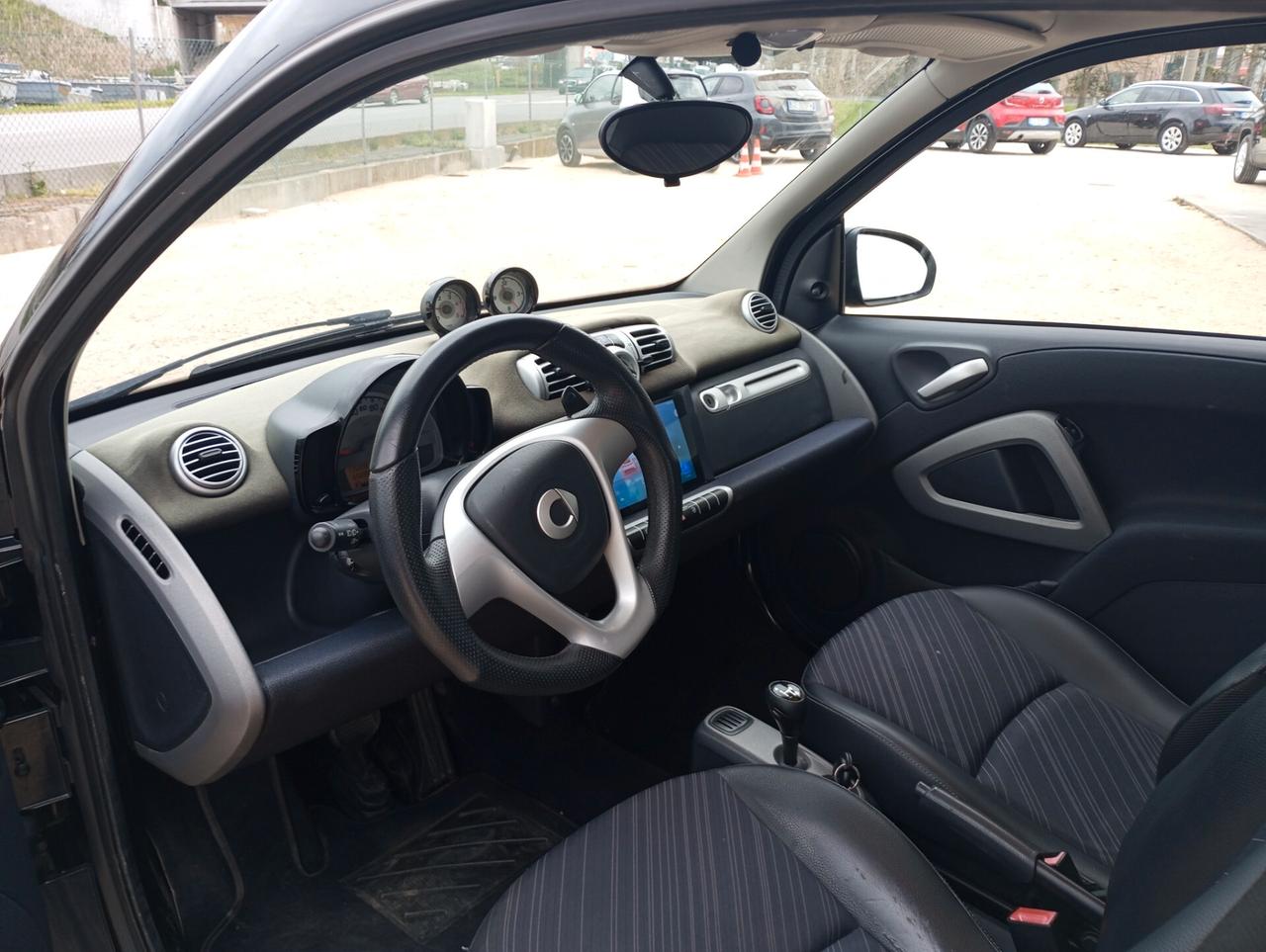 Smart ForTwo 800 40 kW coupé pulse cdi