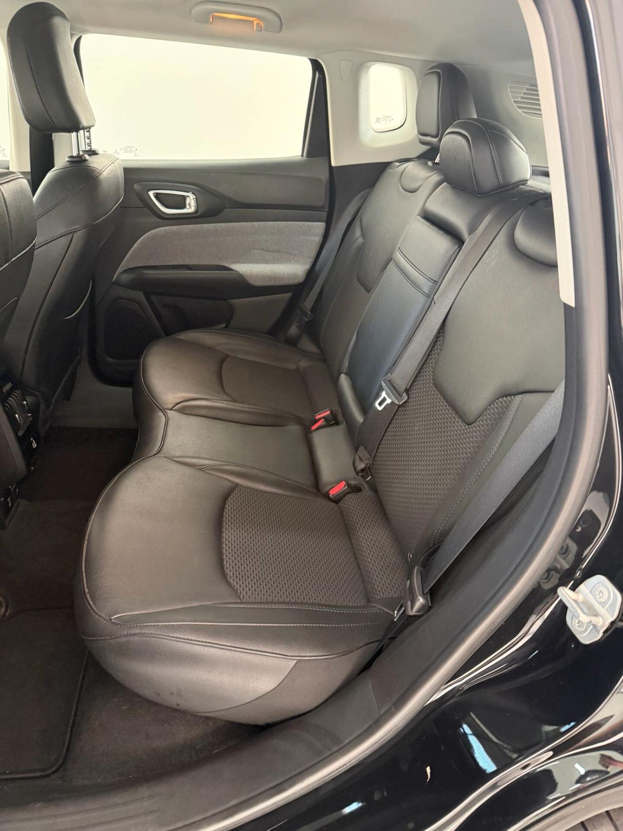 Jeep Compass 1.3 Turbo T4 190 CV PHEV AT6 4xe Business