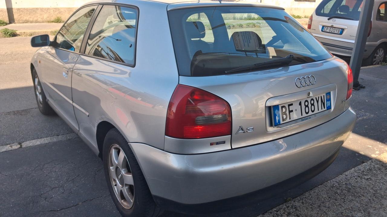 Audi A3 1.8 20V cat 3p. Ambiente