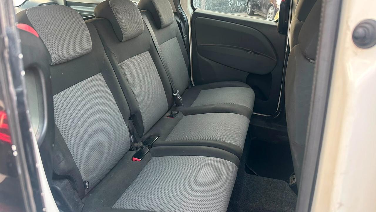 Fiat Doblo Doblò 1.6 MJT 16V Dynamic 5 posti