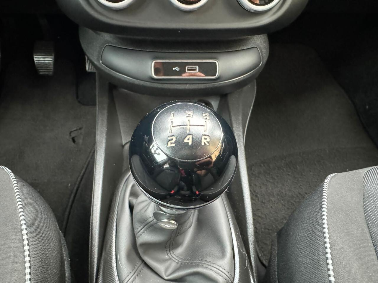 FIAT 500X 1.3 MultiJet 95cv BUSINESS NEOPATENTATI