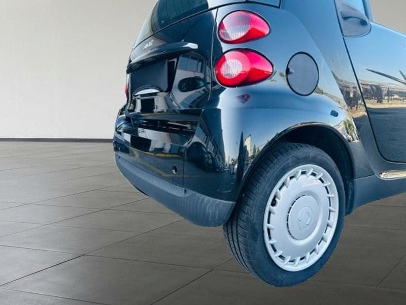 smart fortwo Fortwo 1.0 Pure 71cv