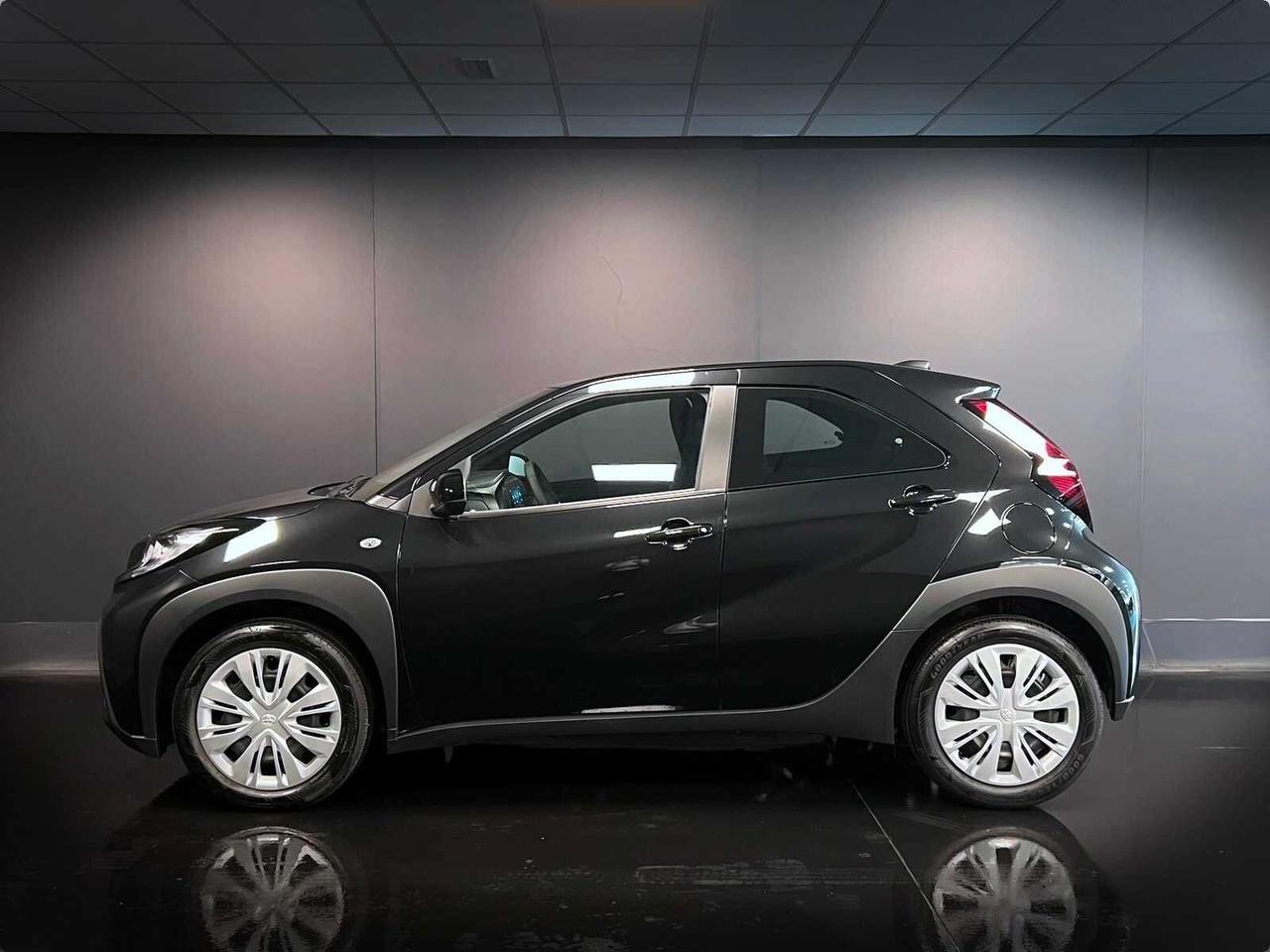 TOYOTA AYGO X 1.0 VVT-I 72 CV ACTIVE KM0