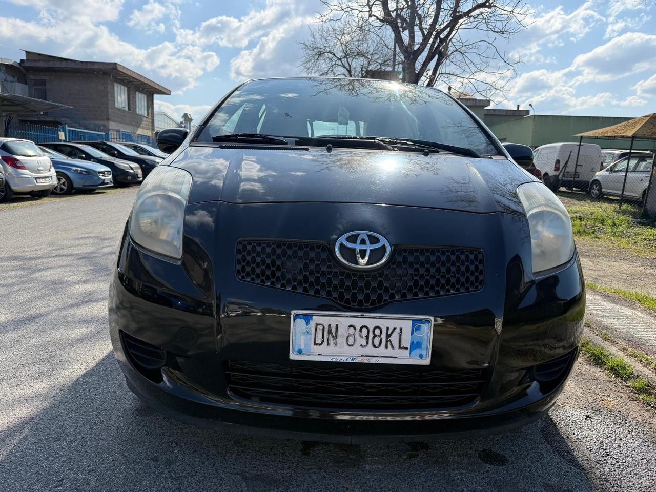 Toyota Yaris 1.0 BENZ GPL 128.000 KM