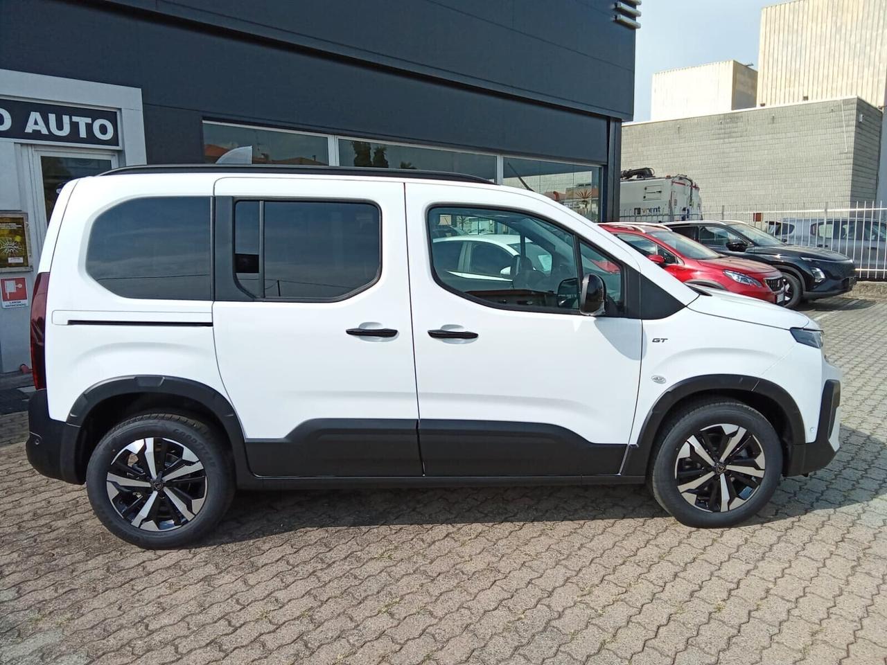 Peugeot Rifter GT Bluehdi 130cv EAT8