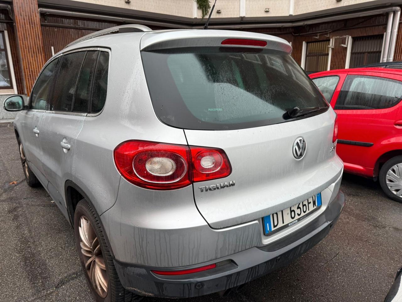 Volkswagen Tiguan 2.0 TSI 4MOTION tiptronic Sport & Style
