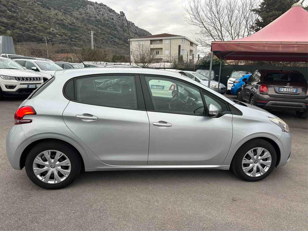 Peugeot 208 PureTech 82 5 porte Active