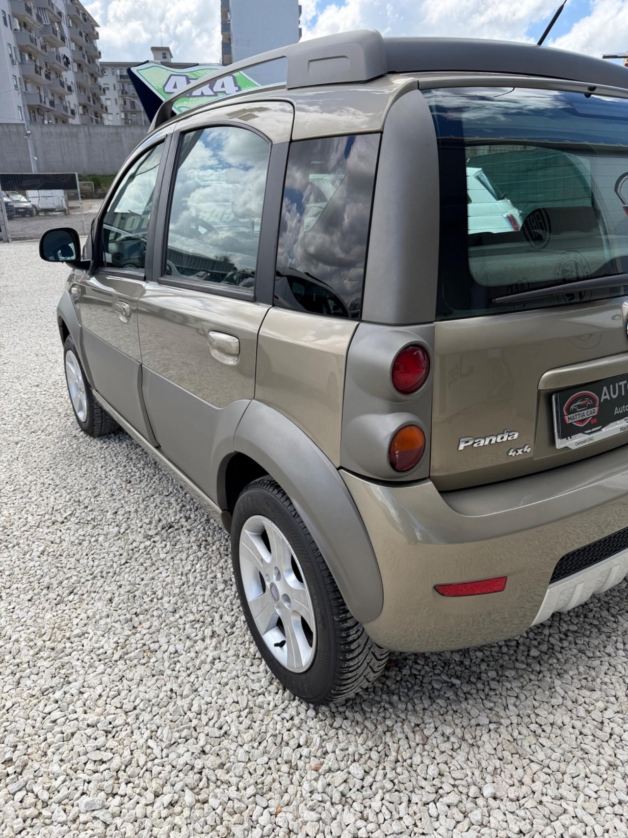 Fiat Panda 1.3 MJT 16V 4x4 Cross