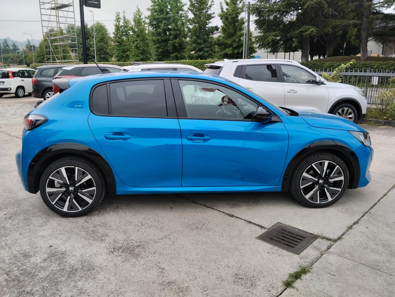 Peugeot 208 PureTech 130 Stop&Start EAT8 5 porte GT