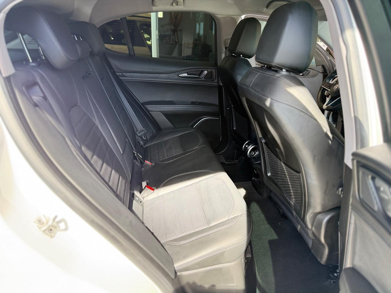 Alfa Romeo Stelvio 2.2 Turbodiesel 190 CV AT8 Q4 B-Tech
