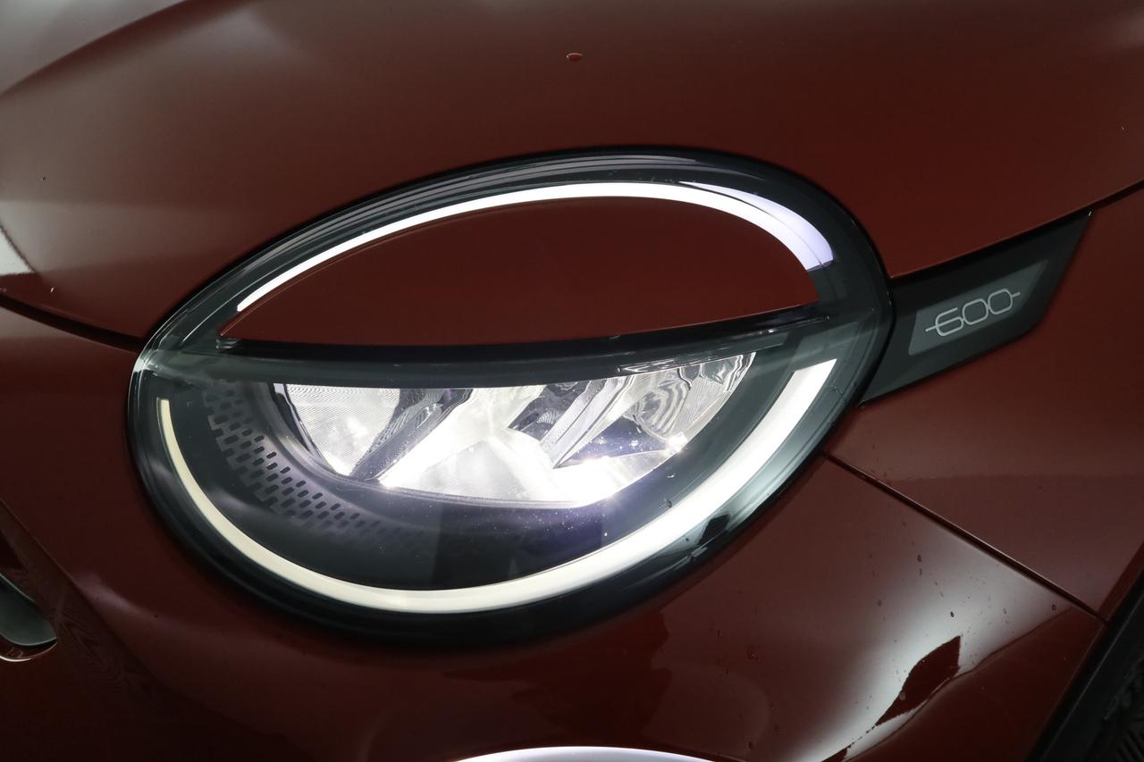 FIAT 600 (2023-->) 600 Hybrid 110 CV DCT MHEV La Prima