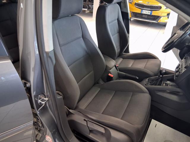 VOLKSWAGEN Golf 1.6 16V FSI 5p. Sportline