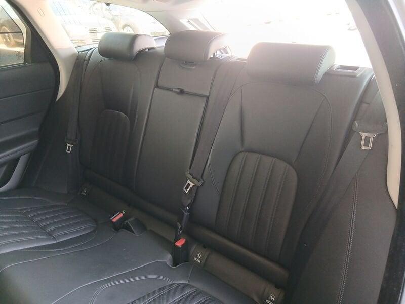 Jaguar XF 2.0D i4 240cv 4WD PORTFOLIO AUTO