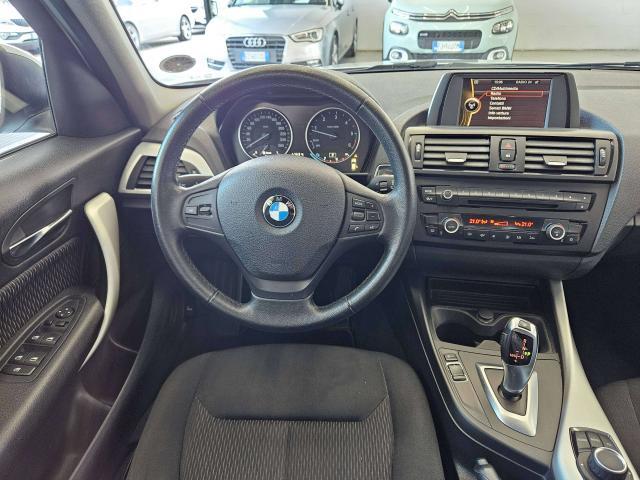 BMW 118 Serie 1 F/20-21 2011 118d 5p Sport